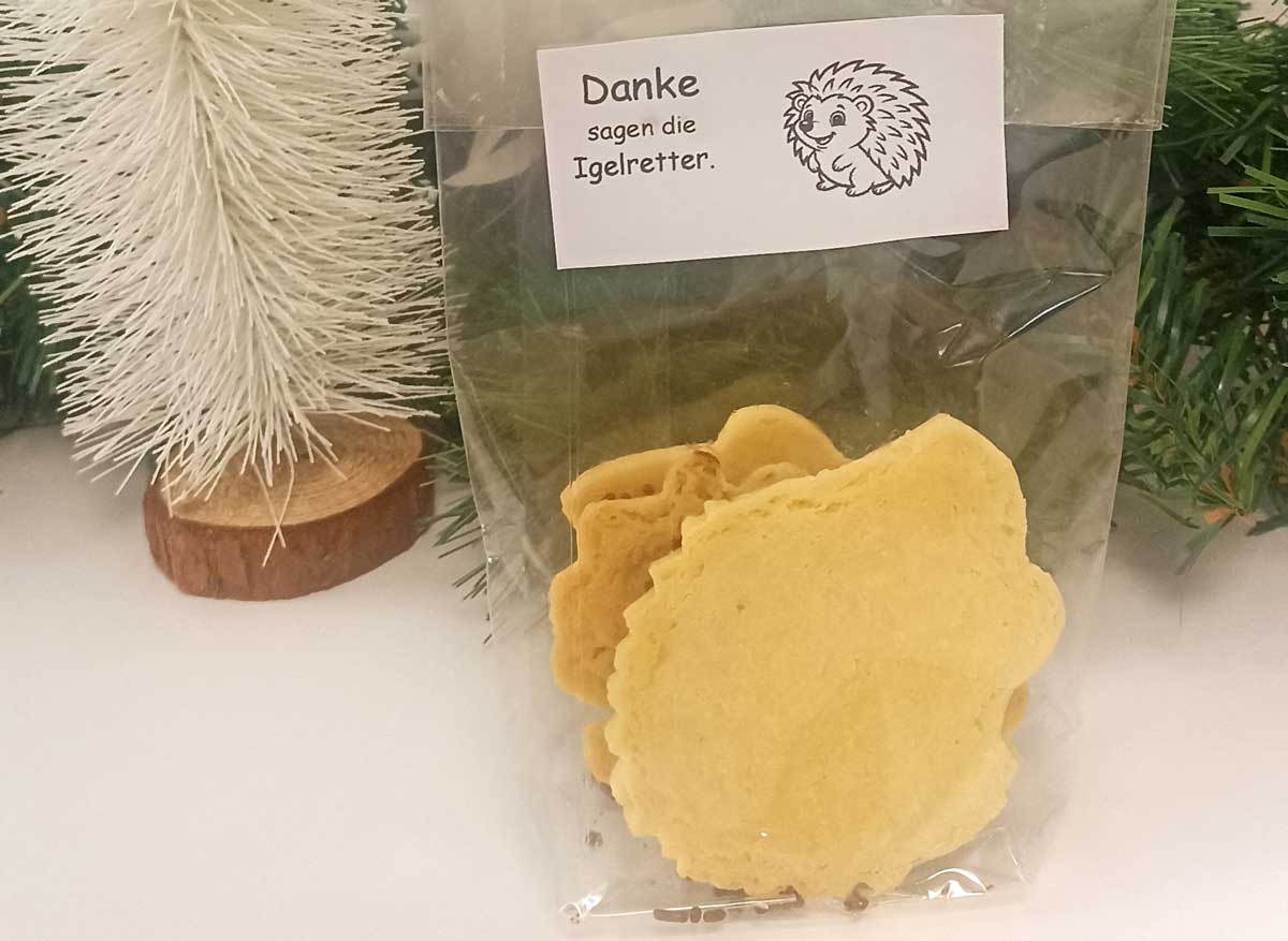 Die Grundschule Kohlscheid Mitte hat köstliche Igel-Kekse gebacken und zu Gunsten der Igelretterkids-Projekte verkauft. Die Grundschule Kohlscheid Mitte hat köstliche Igel-Kekse gebacken und zu Gunsten der Igelretterkids-Projekte verkauft.