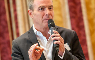 Robert Esser